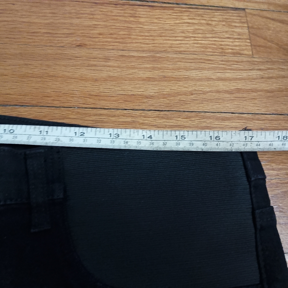 NWT Time and Tru Black Comfort Stretch Maternity Bermuda Shorts Large 12- 14 - Picture 12 of 14